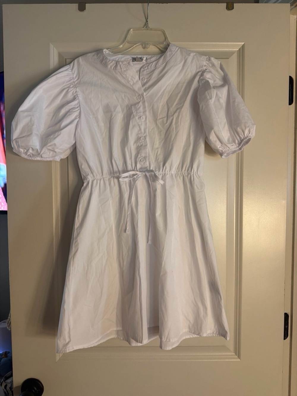 Classic White Puff-Sleeve Women’s Dress with Tie Waist